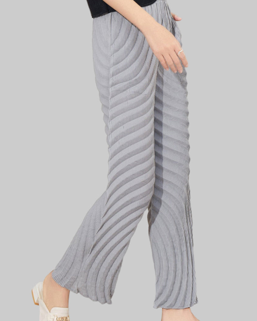 Women's Pleats Pants