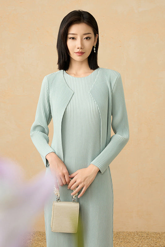 2025 Pre-Fall Pleated Two-Piece Set – Solid Color Long-Sleeve Cardigan & Elegant Dress