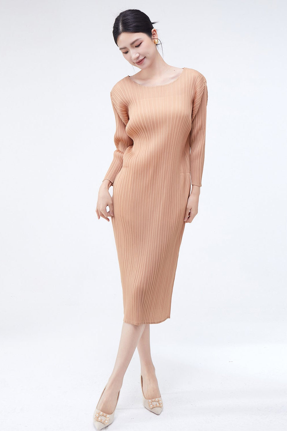 Pleats Art Style Pleated Dress – Long Sleeve Solid Color Mid-Length Loose Fit