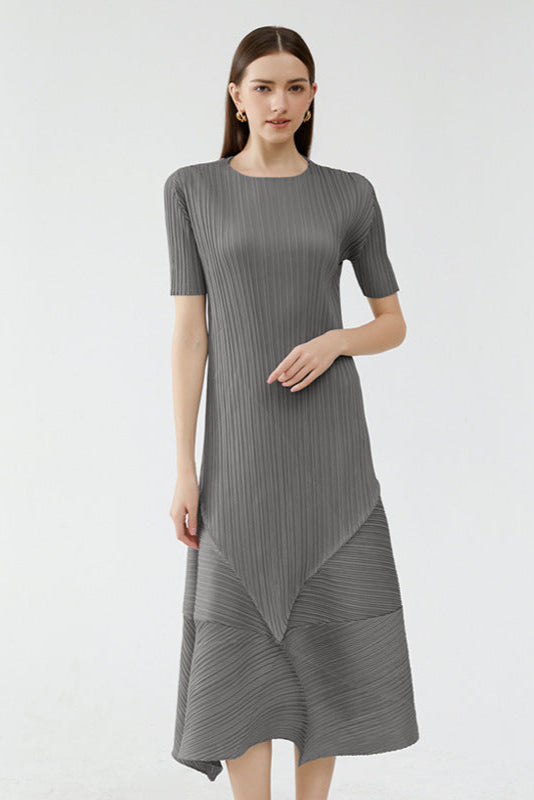 Pleats Art Style Pleated Dress – Short Sleeve Crew Neck Midi