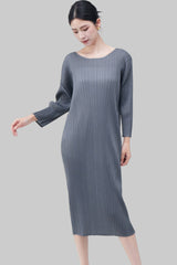Pleats Art Style Pleated Dress – Long Sleeve Solid Color Mid-Length Loose Fit