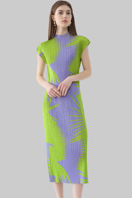 Pleats Art Style Pleated Dress – Sleeveless Half-Turtleneck Midi Print