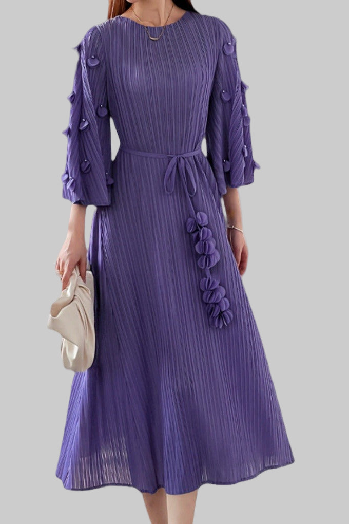Pleats Please Lace-Up Mid-Length Dress – Plus-Size Friendly Pleated Slimming Style