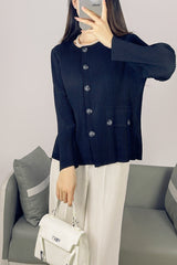 2025 Fall Winter Pleated Striped Jacket – Minimalist Crew Neck, Single-Breasted Casual Style for Women