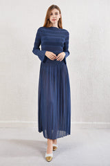 Pleats Art Style Pleated Dress – Plus Size Crew Neck A-Line Long