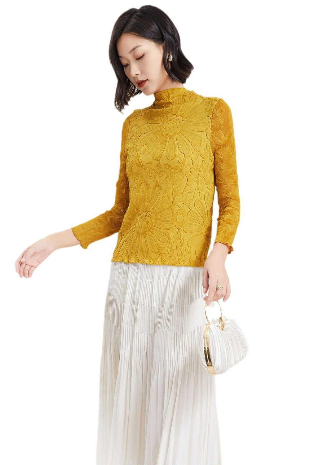 Pleated Chiffon Half-Turtleneck Top with Lace Detail – Elegant Women’s Blouse
