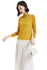 Pleated Chiffon Half-Turtleneck Top with Lace Detail – Elegant Women’s Blouse