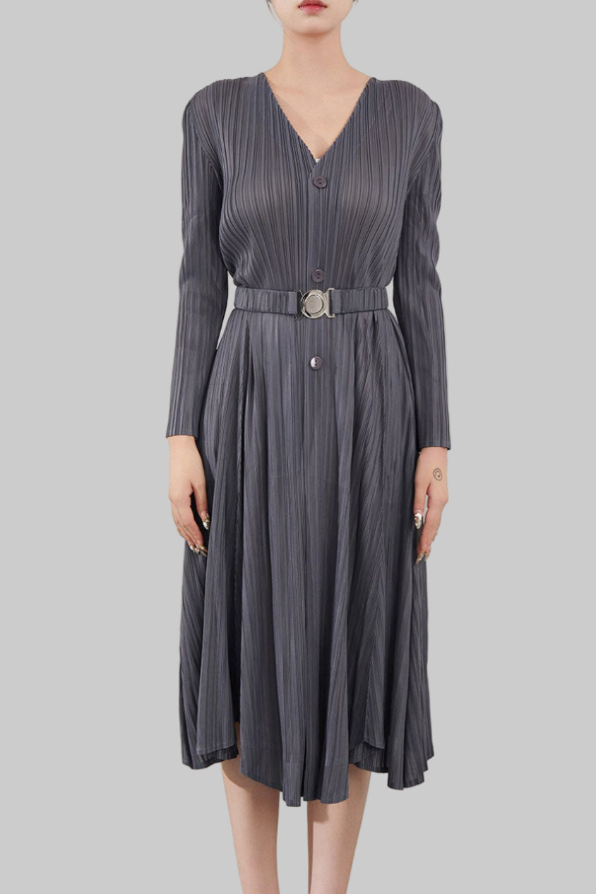 Pleated V-Neck Long Sleeve Maxi Dress – Elegant Women’s Outfit