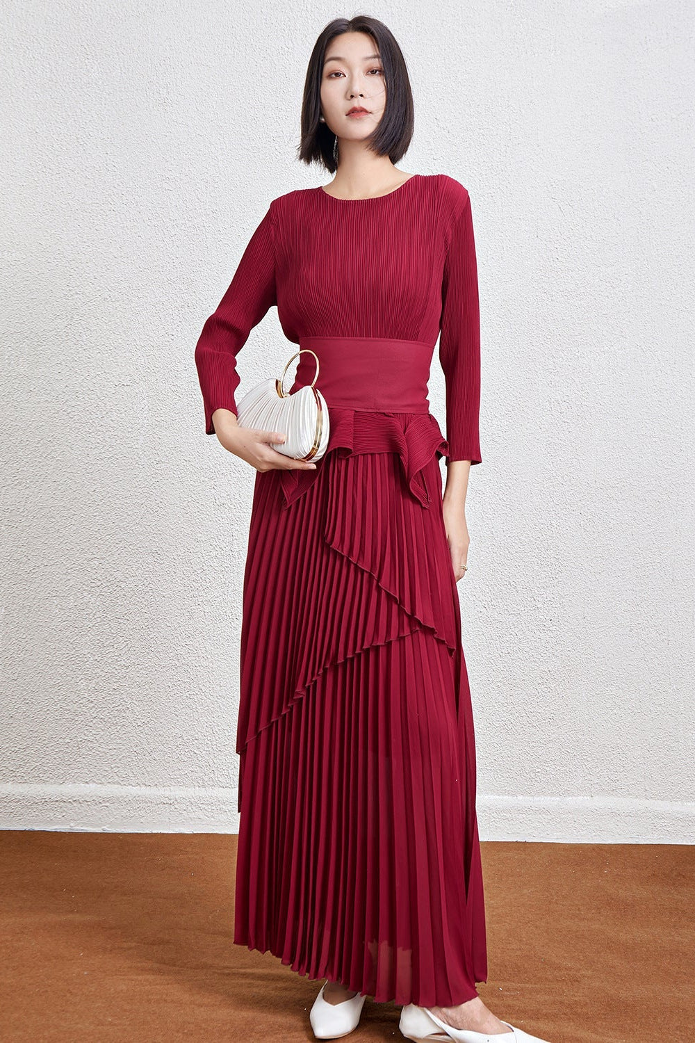 Pleated Slim Top and Irregular Skirt Set – Stylish Two-Piece Outfit for Women