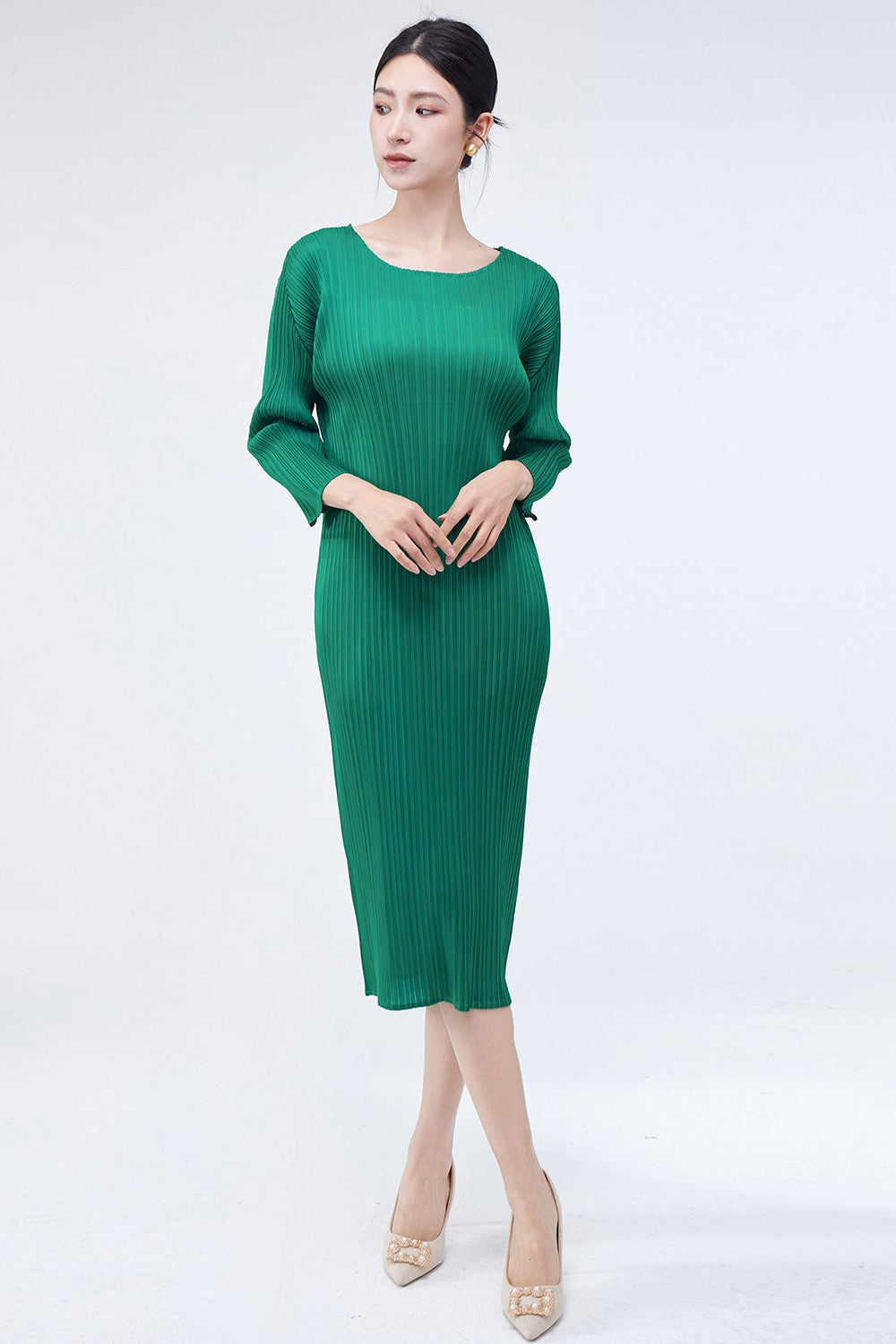 Pleats Art Style Pleated Dress – Long Sleeve Solid Color Mid-Length Loose Fit