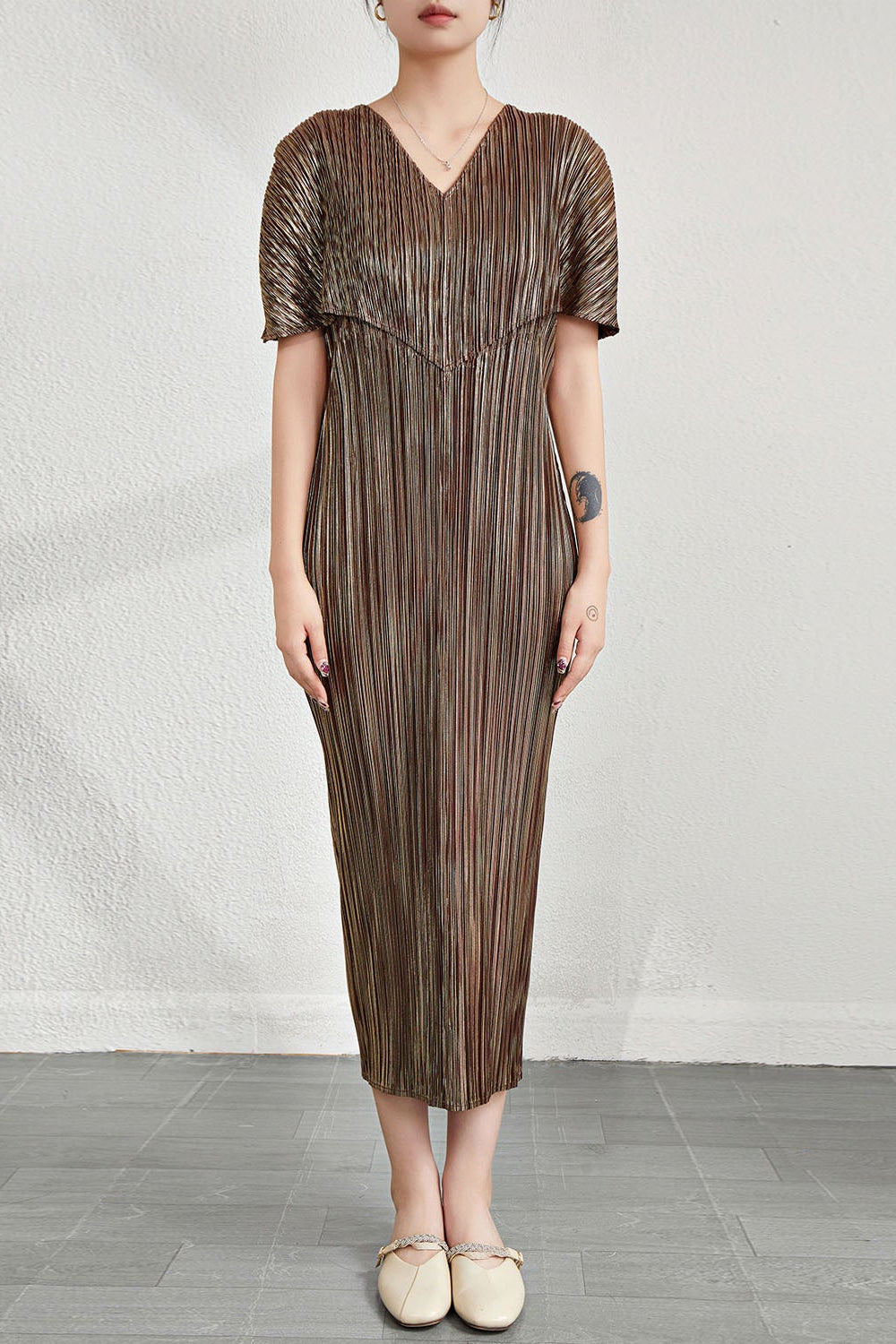 Pleats Art Style Pleated Banquet Dress – Metallic Irregular Long Style