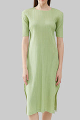 Solid Color Pleated A-Line Dress – Short Sleeve Slim Fit Midi