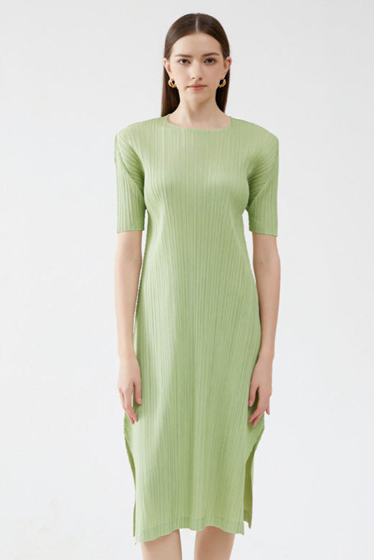 Pleated Solid Color Midi Dress – Short Sleeve Slim A-Line Style