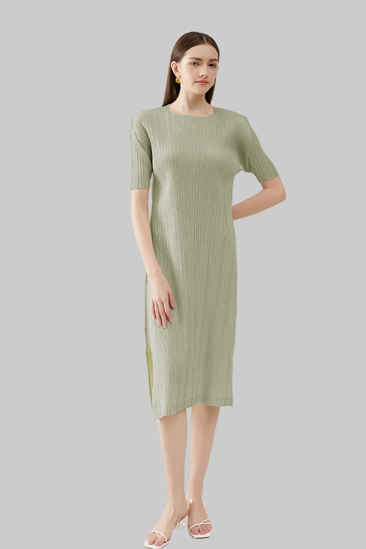 Solid Color Pleated A-Line Dress – Short Sleeve Slim Fit Midi