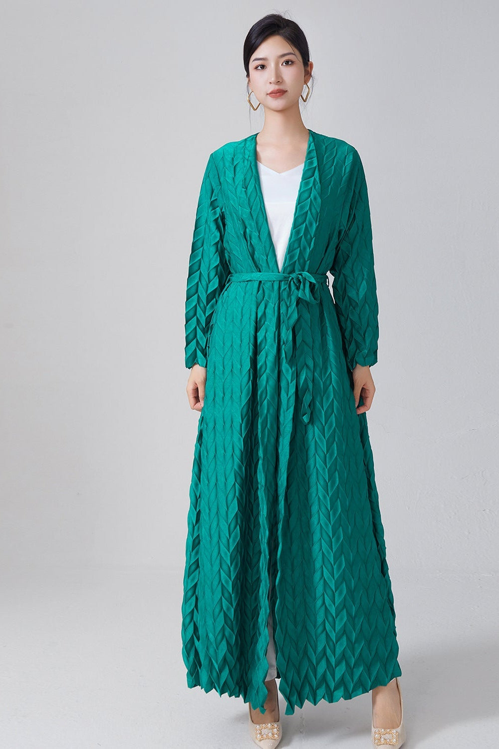 Pleats Please Lace-Up Trench Coat – Plus-Size Friendly Pleated Mid-Length Jacket