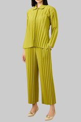 2025 Pre-Spring Handmade Pleated Two-Piece Set – Cardigan Top & Straight-Leg Pants, Effortless Chic