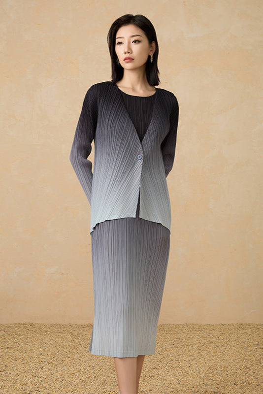 2025 Pleated Gradient Two-Piece Set – Short Cardigan Jacket & Elegant Sundress