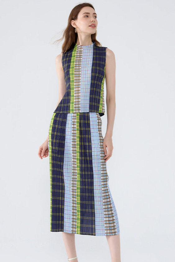 Pleats Art Style Three-Piece Set – Vintage Plaid Pleated Skirt, Long-Sleeve Top & Sleeveless Vest