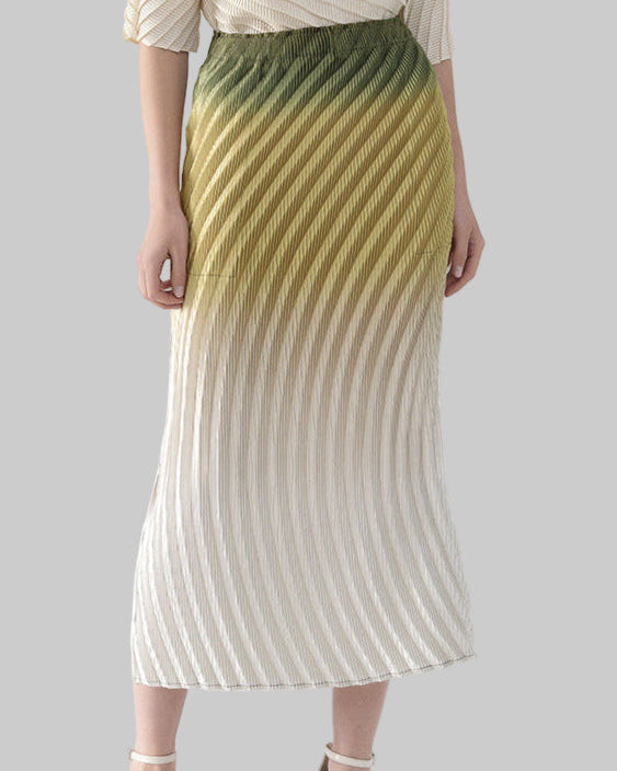 Pleatsart Wrinkle-Free Travel-Friendly Gradient Pleats Pencil Skirt