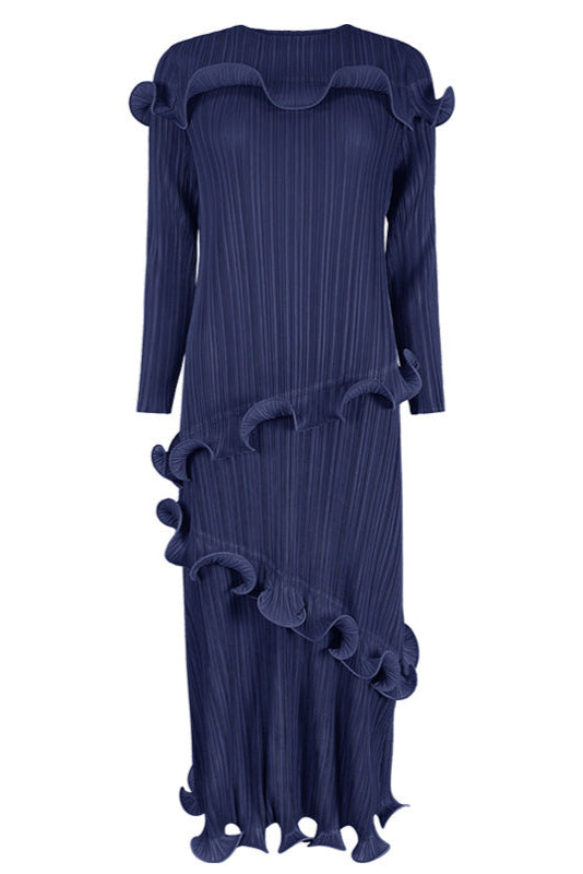 Pleats Art Style Plus-Size Slim-Fit Pleated Dress – Long Sleeve, Solid Color