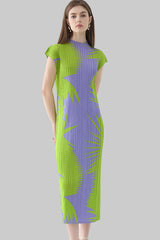 Pleats Art Style Pleated Dress – Sleeveless Half-Turtleneck Midi Print