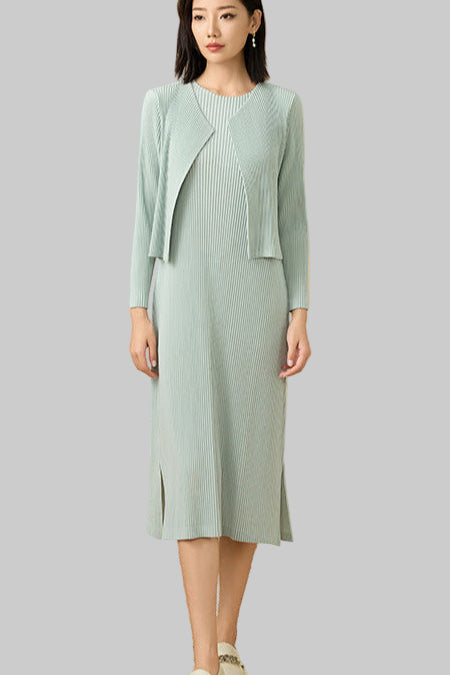 2025 Pre-Fall Pleated Two-Piece Set – Solid Color Long-Sleeve Cardigan & Elegant Dress