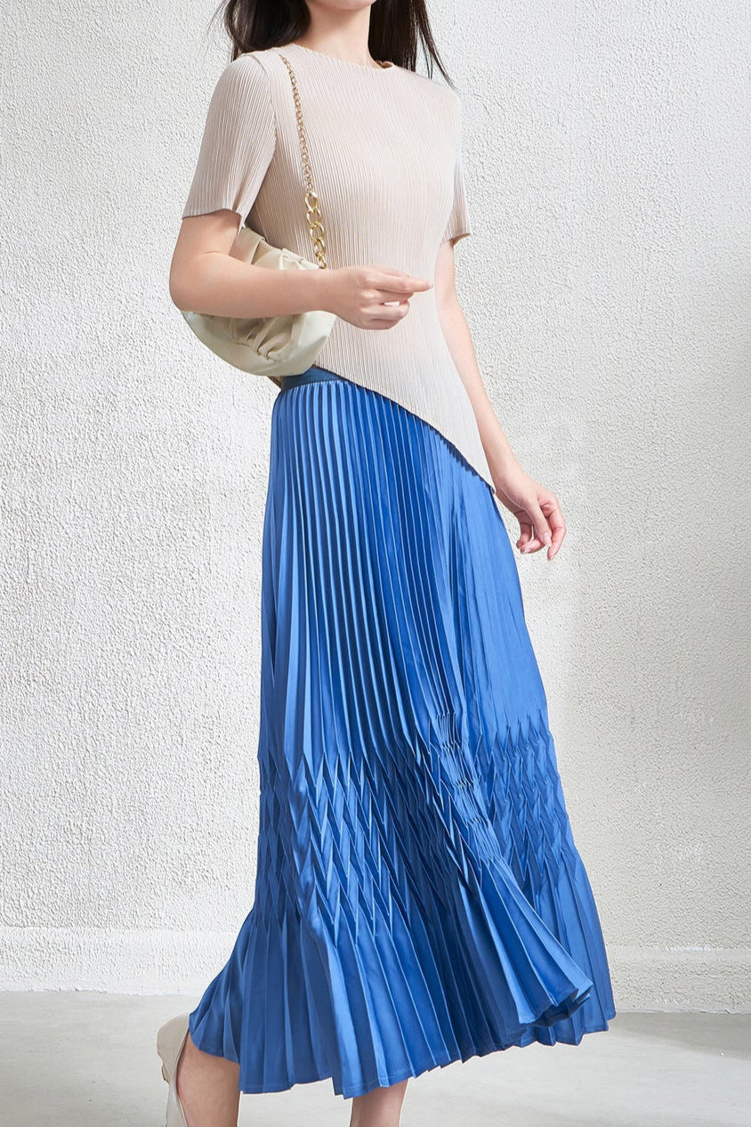 Pleats Art Style Two-Piece Set – Irregular Pleated Top & Elastic Waist Skirt