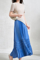 Pleats Art Style Two-Piece Set – Irregular Pleated Top & Elastic Waist Skirt