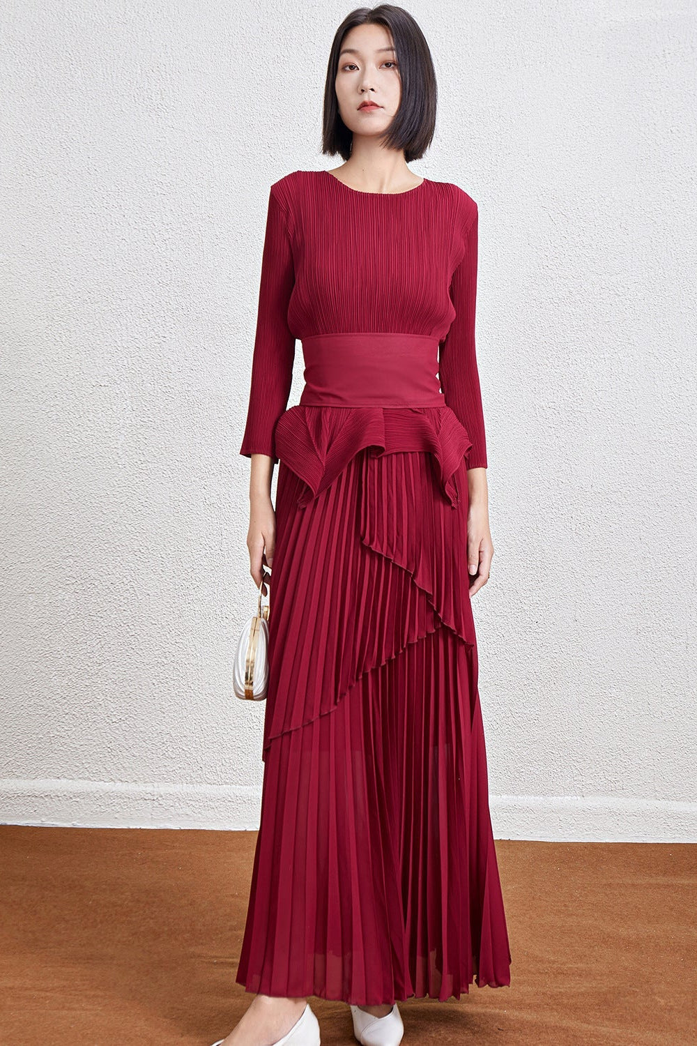 Pleated Slim Top and Irregular Skirt Set – Stylish Two-Piece Outfit for Women