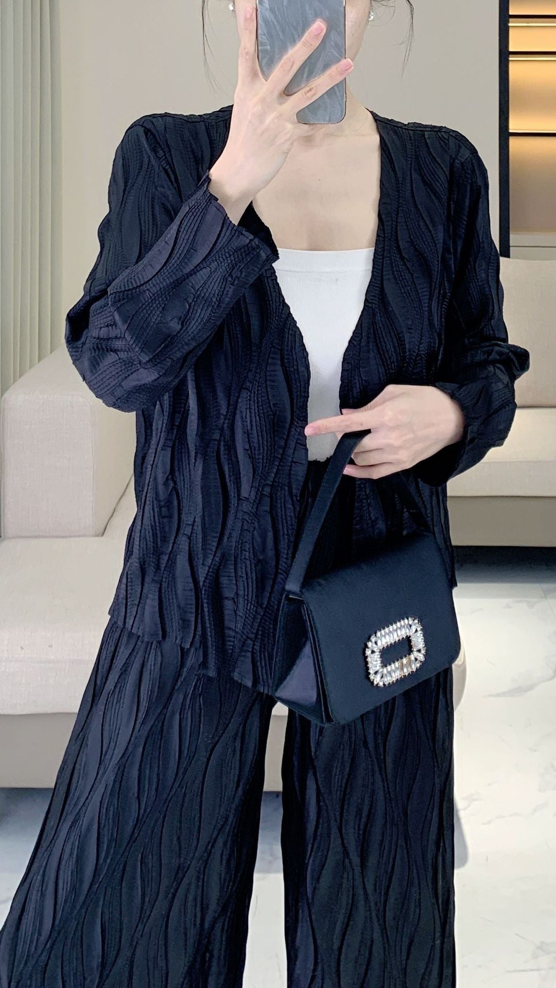 Pleated Style Women’s Fashion Suit – Feminine Jacket and Loose Wide-Leg Pants Two-Piece Set
