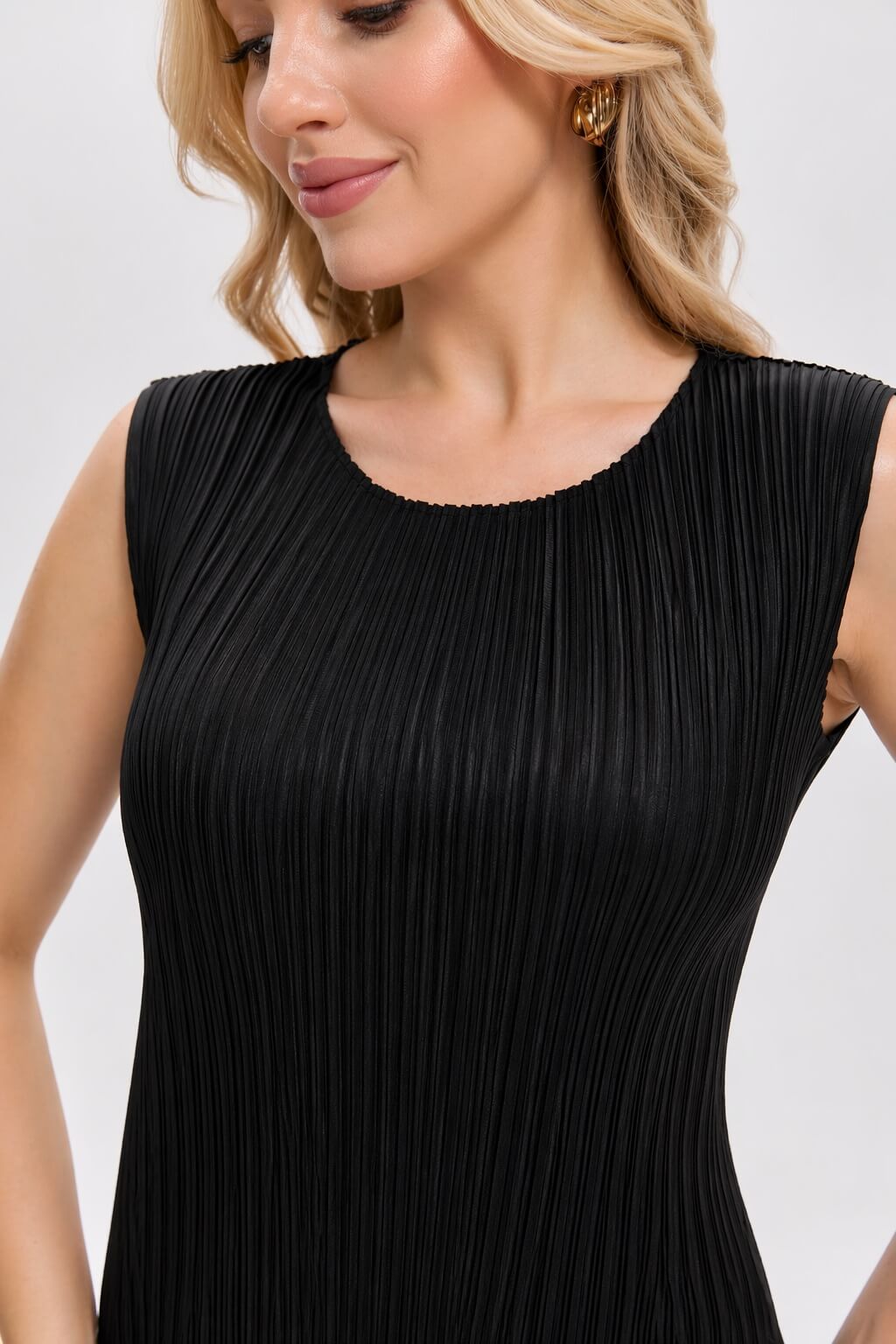 Pleatsart Wrinkle-Free Travel-Friendly Pleats Midi Dress -Black